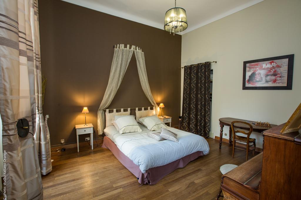 La Petite Saunerie Bed & Breakfast Avignone